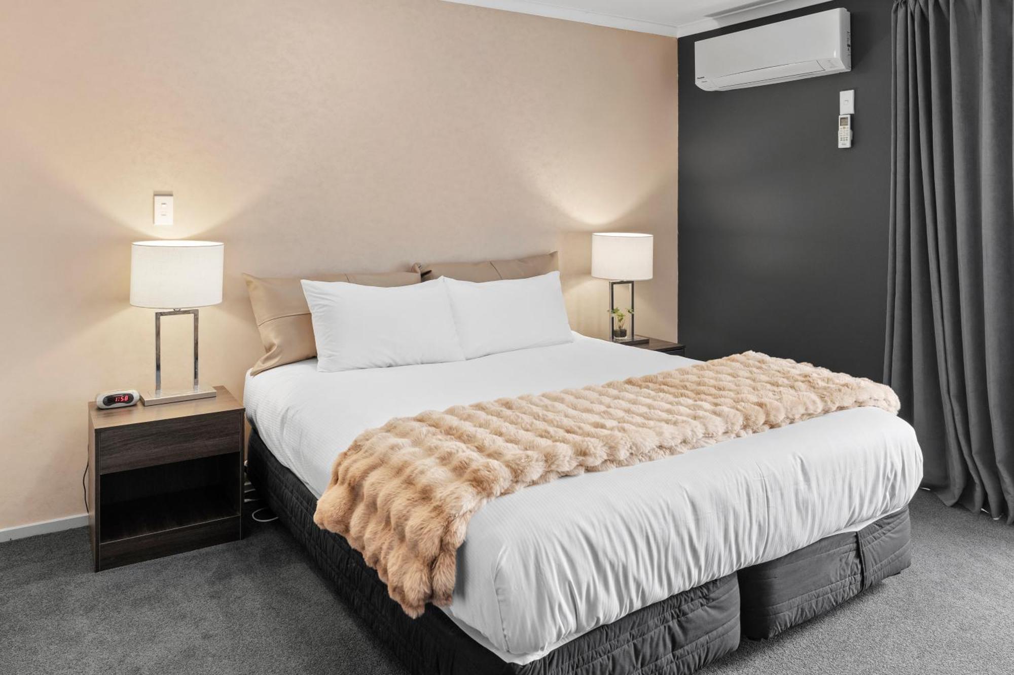 כרייסטצ'רץ' 136 On Bealey Motel מראה חיצוני תמונה